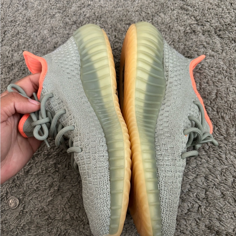 Adidas yeezy 350 - Picture 2 of 5